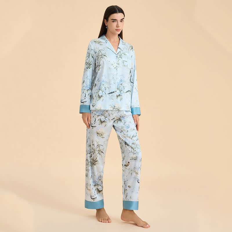 Elegantes Pyjama-Set mit Blumen- und Vogelmuster - image 4