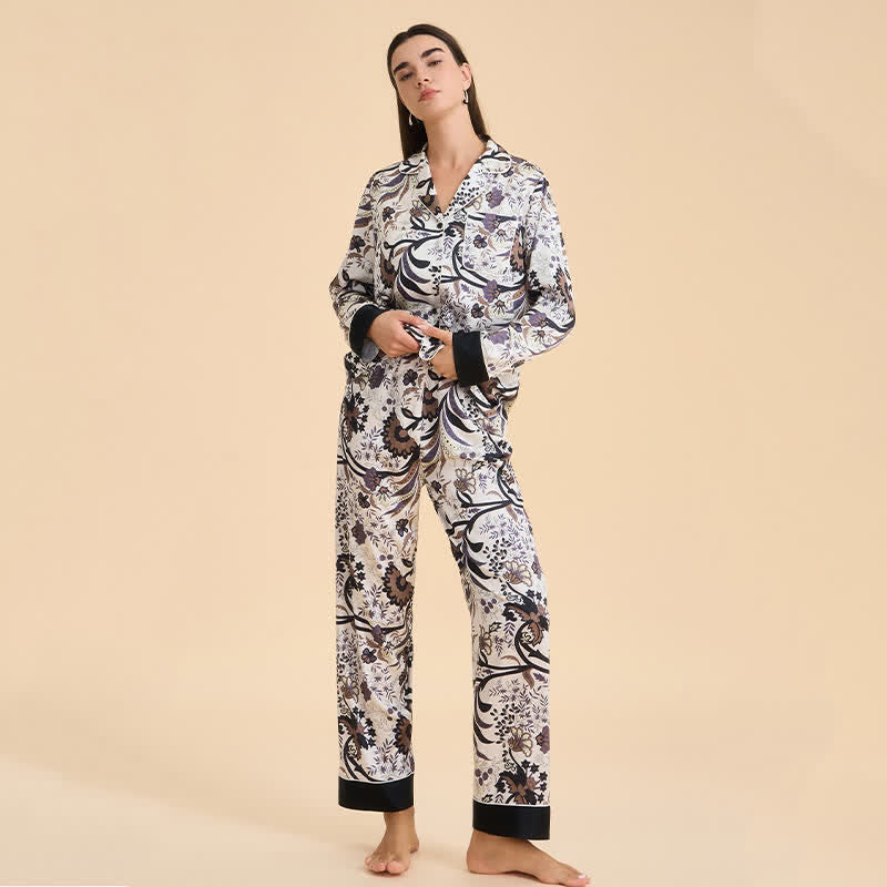 Vintage-Pyjama-Set mit Ranken- und Blumenmuster - image 3