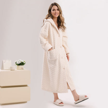 Kapuzenbademantel aus geprägtem Plüschkorallenfleece - Weiß - Robe - XL - image 0