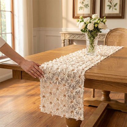 Tischdecke im französischen Landhausstil mit Blumenmuster und Quasten - image 1