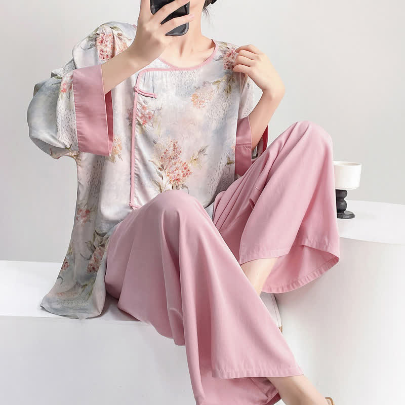 Rosa Loungewear-Set mit Blumenmuster im orientalischen Stil - image 2