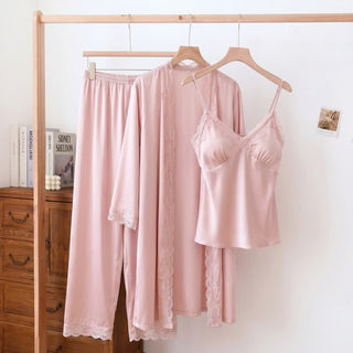 Elegantes Loungewear-Set mit seidigem Spitzenbesatz (3-teilig) - Rosa - XL - image 0