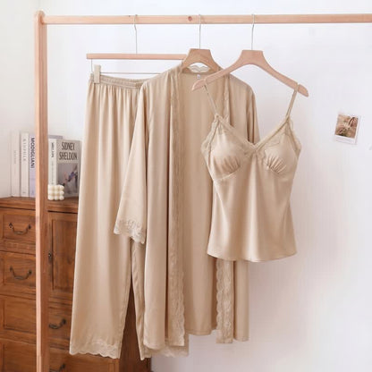 Elegantes Loungewear-Set mit seidigem Spitzenbesatz (3-teilig) - Sekt - XL - image 9
