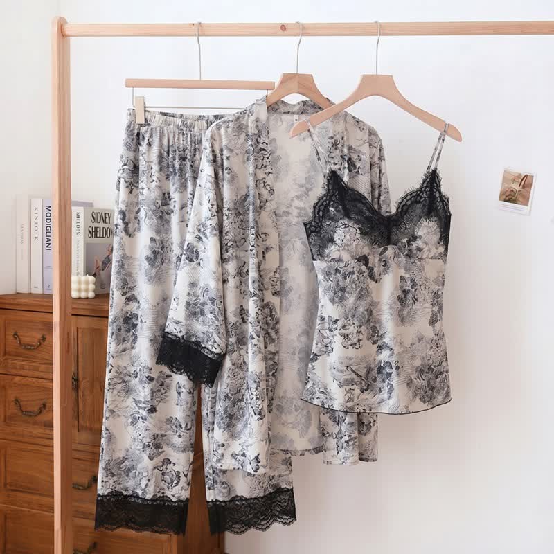 Elegantes schwarzes Camisole-Bademantel-Set mit Blumenmuster und Spitze (3-teilig) - Weiß - XL - image 0