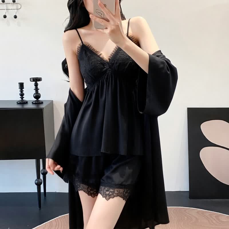 Elegantes Loungewear-Set mit Spitzenbesatz - image 7