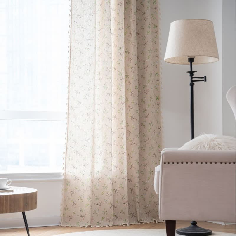Eleganter Vorhang mit Zweig- und Blumenmuster und Quaste - image 1