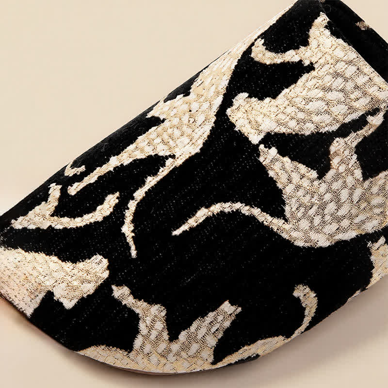 Jacquard-Hausschuhe mit Tiermuster und geschlossener Zehenpartie - image 3