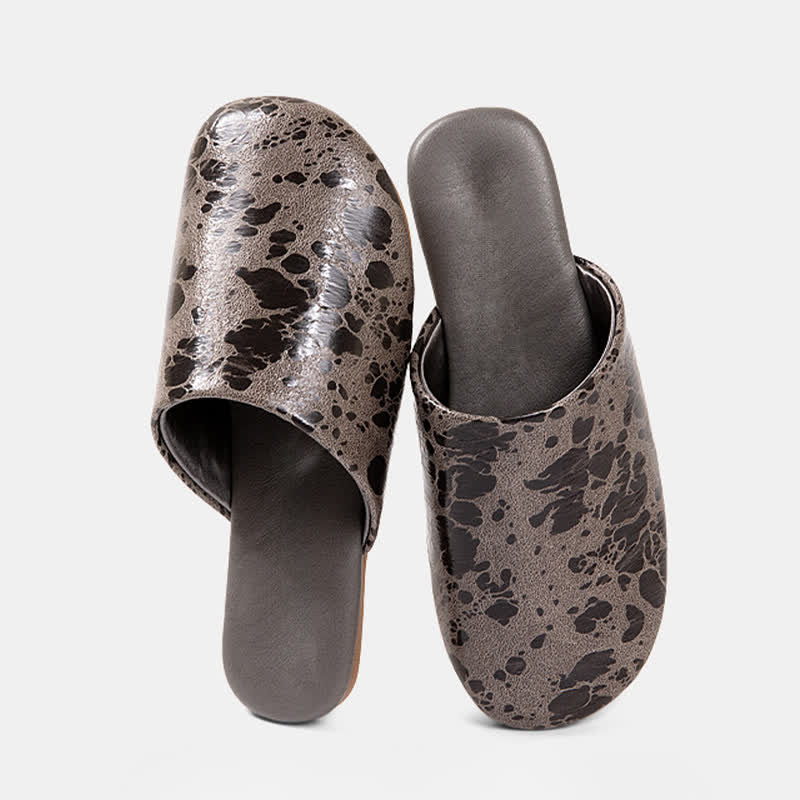 Hausschuhe mit Vintage-Marmormuster - Grau - 2XL - image 10