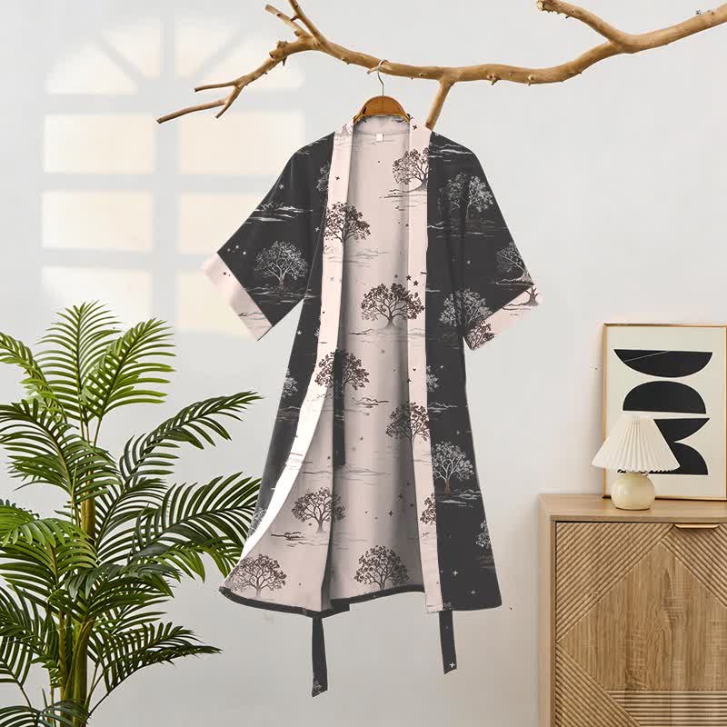 Unisex Kimono-Bademantel aus Baumwolle mit dem Muster „Charcoal Tree“ - image 1