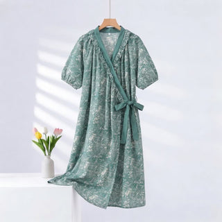 Vintage grünes Nachthemd mit Rüschen und seitlicher Bindebändern - Grün - 2XL - image 0