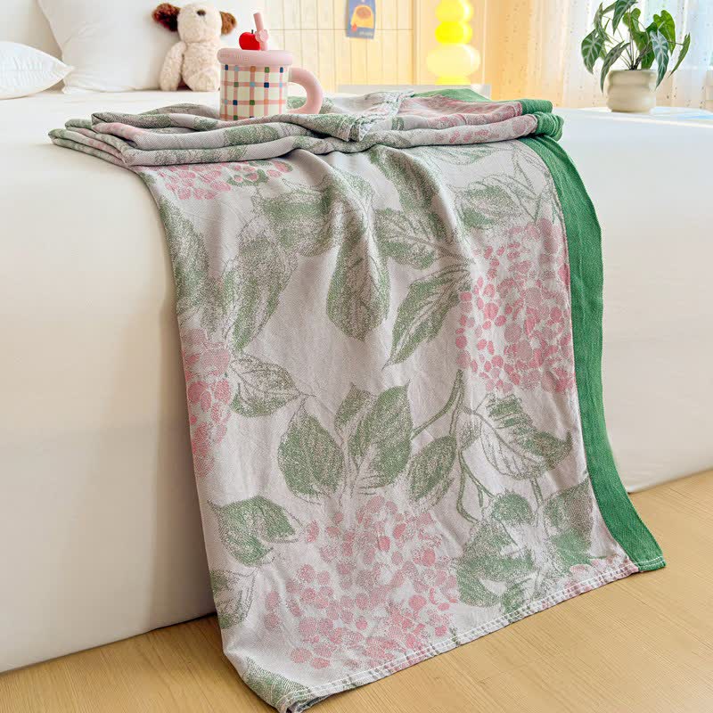 Sommerdecke aus Bambusfasern mit Blumen- und Blattmuster - 200cm x 230cm - image 0