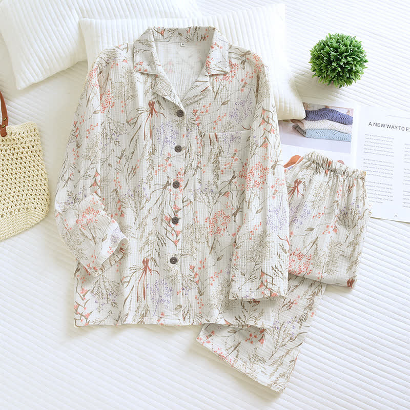 Pyjama-Set aus Baumwollgaze mit gedecktem Blumenmuster - image 1