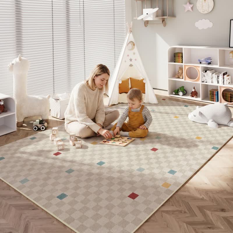 Neutraler karierter Kinderteppich - image 1