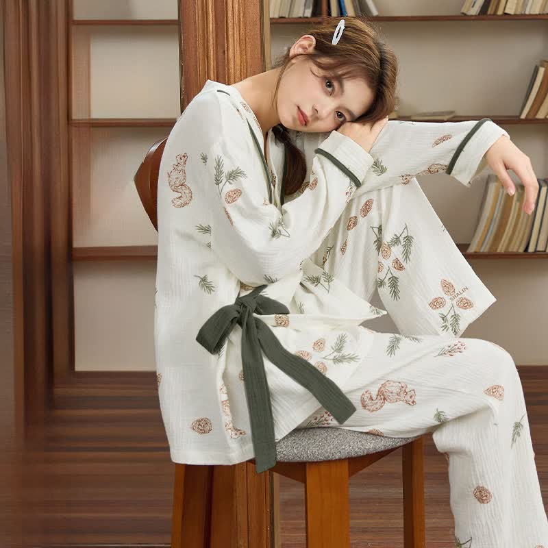 Loungewear-Set mit Waldhörnchen- und Eichelmotiv - image 2