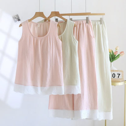 Loungewear-Set aus einfarbiger Baumwollgaze und Spitze - image 0