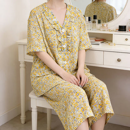 Gelbes Loungewear-Set aus Baumwolle mit Blumenmuster und Rüschen - image 1