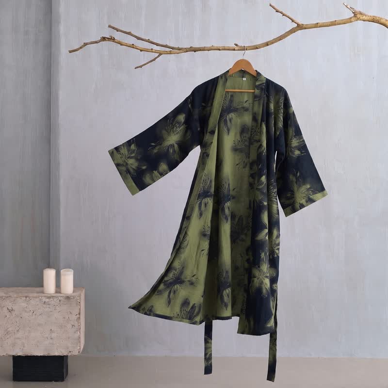 Kimono-Bademantel aus Bio-Baumwolle mit Aquarellblumenmuster - Dunkelgrün - 2XL - image 0
