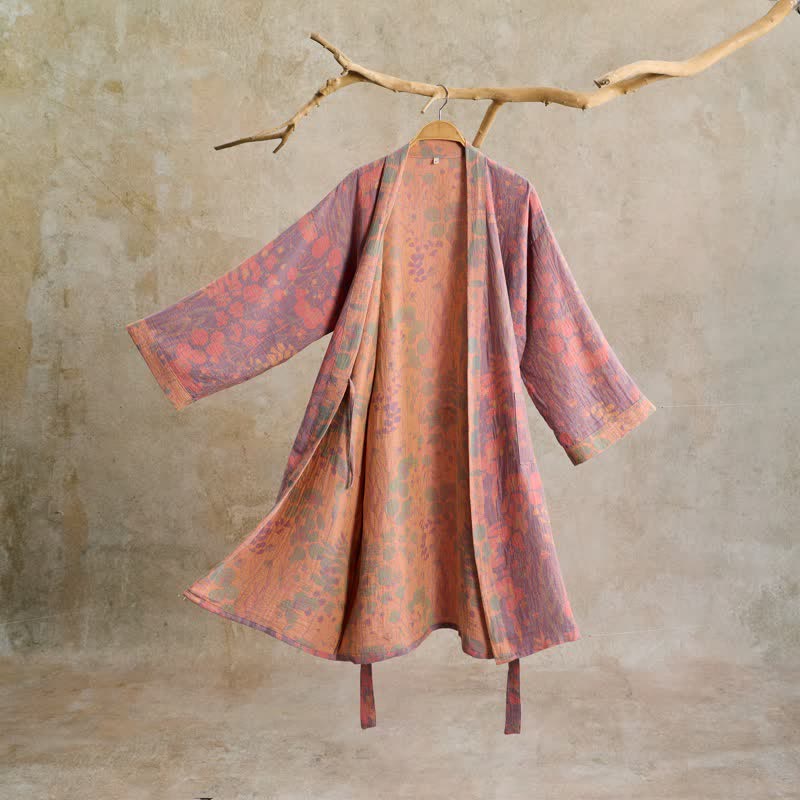 Künstlerisch gemusterter Kimono aus Baumwollgaze mit botanischem Muster - Lila - L - image 0
