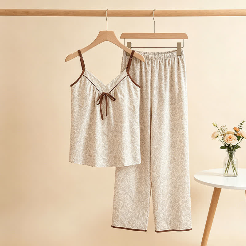 Beige Lounge-Set mit Schleifendetails - image 1