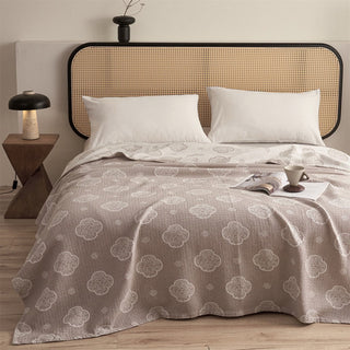 Orientalische Ruyi Cloud Jacquard 3-lagige Gaze-Steppdecke - Kamel - Königin - image 0