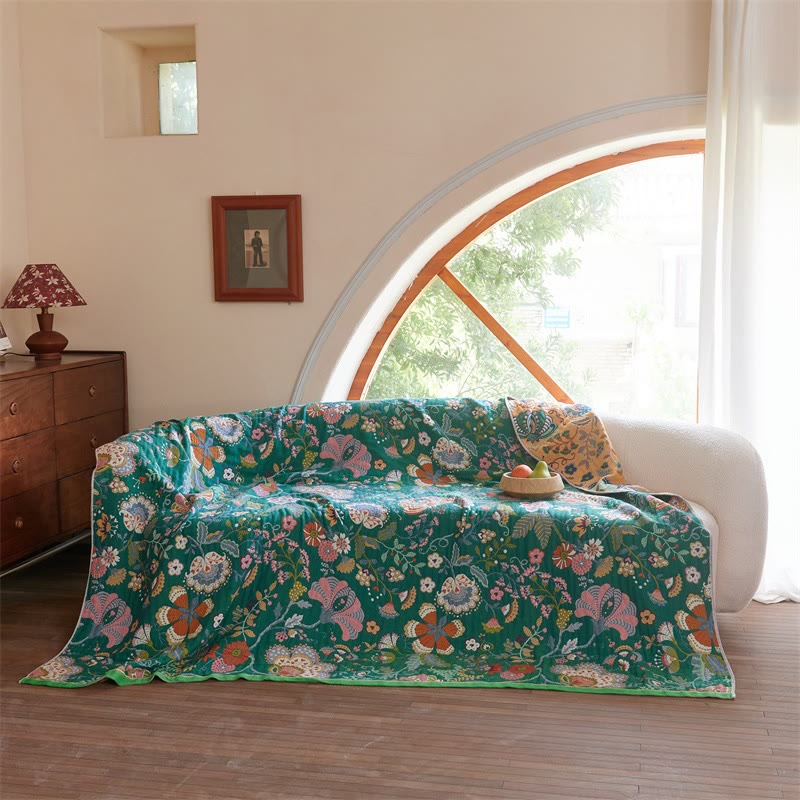 Wendbare Steppdecke aus Gaze im Landhausstil mit botanischem Flair - image 3