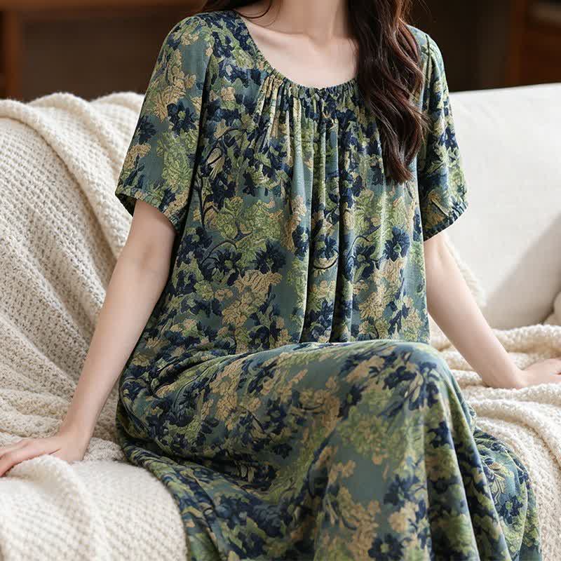 Grünes Lounge-Kleid mit Blumenmuster und gerafftem Kragen - image 3
