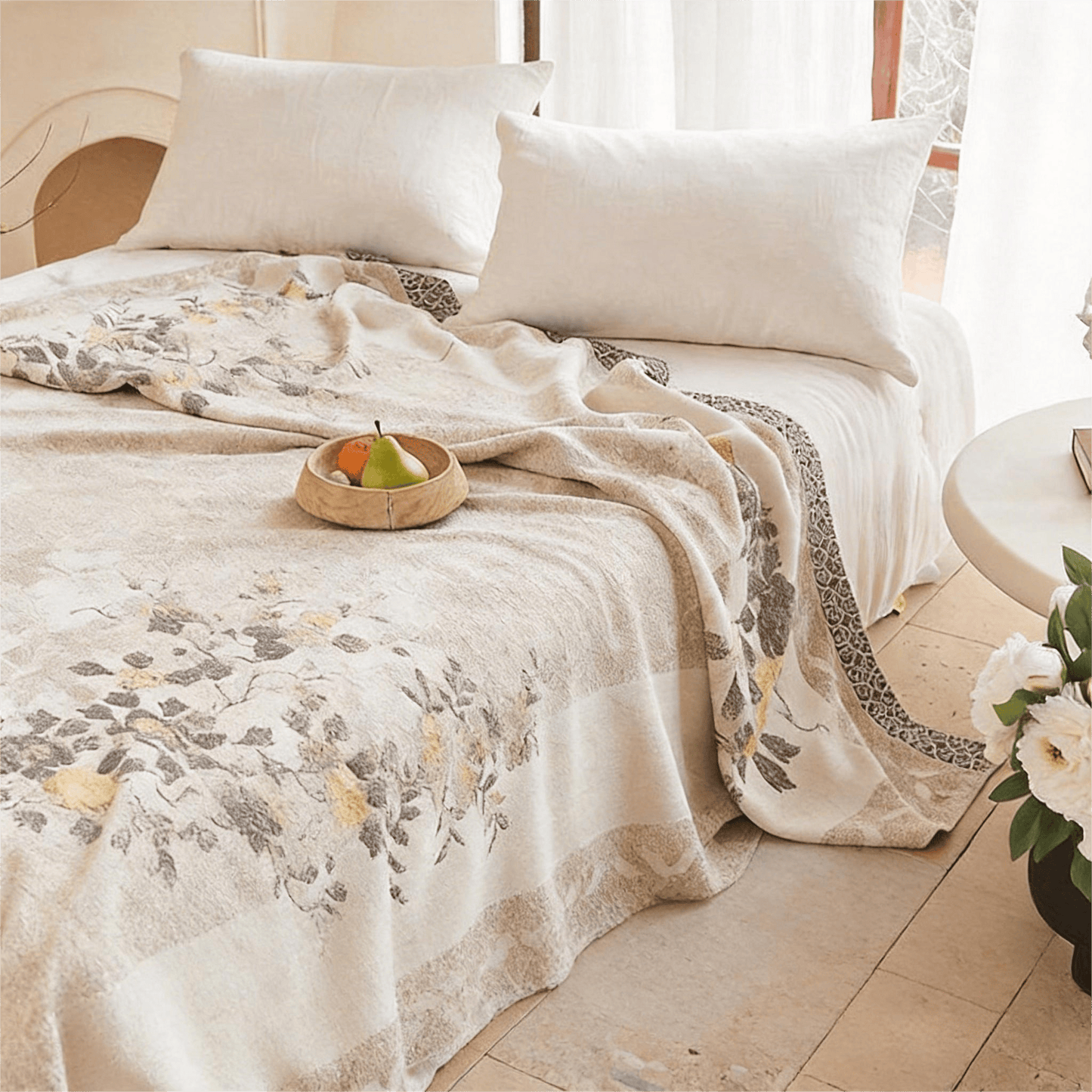 Wende-Steppdecke aus Gaze mit orientalischem Pfingstrosenmuster und Jacquard-Print - image 2