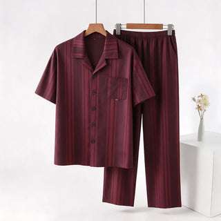 Loungewear-Set aus Baumwolle mit burgunderfarbenen vertikalen Streifen - Rot - 3XL - image 0