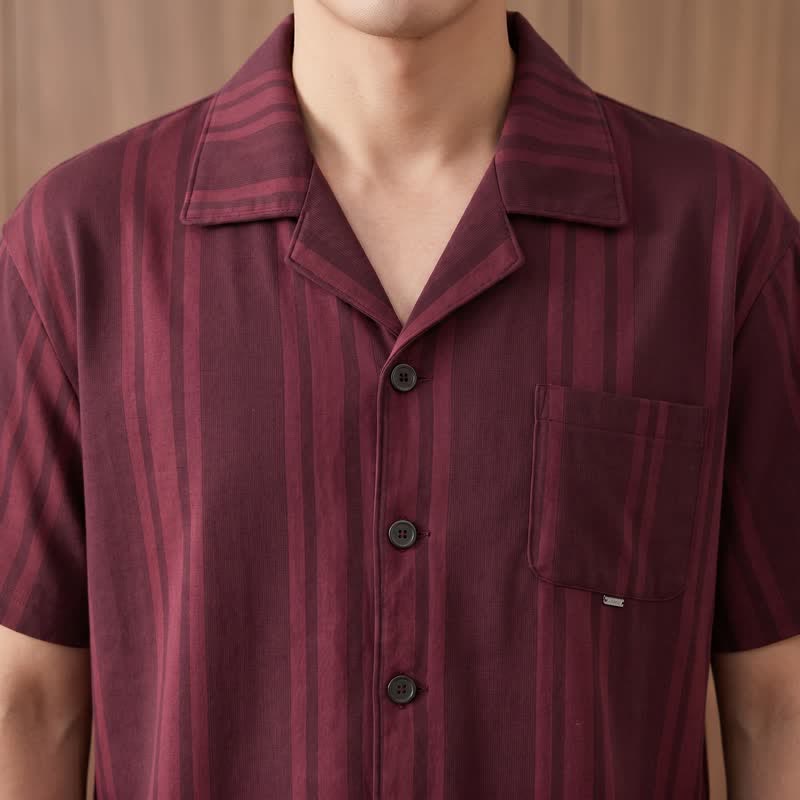 Loungewear-Set aus Baumwolle mit burgunderfarbenen vertikalen Streifen - image 4