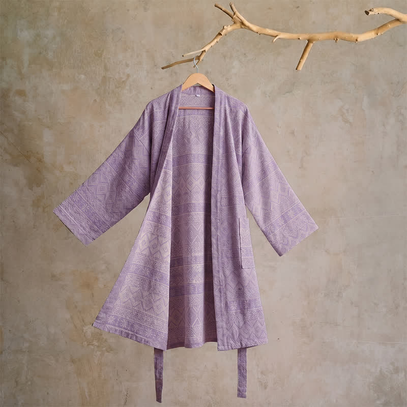 Kimono-Bademantel aus Baumwolle mit ethnischem geometrischem Muster - XL - Lila - image 9