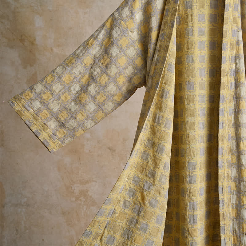 Kimono-Bademantel aus weicher, gelb-grau karierter Baumwolle - image 3