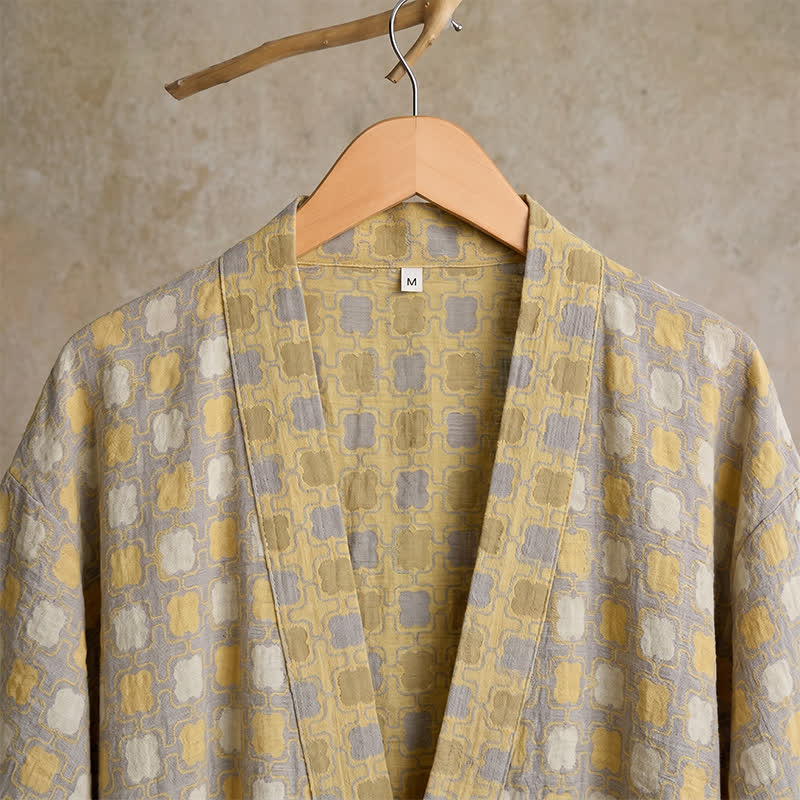 Kimono-Bademantel aus weicher, gelb-grau karierter Baumwolle - image 5