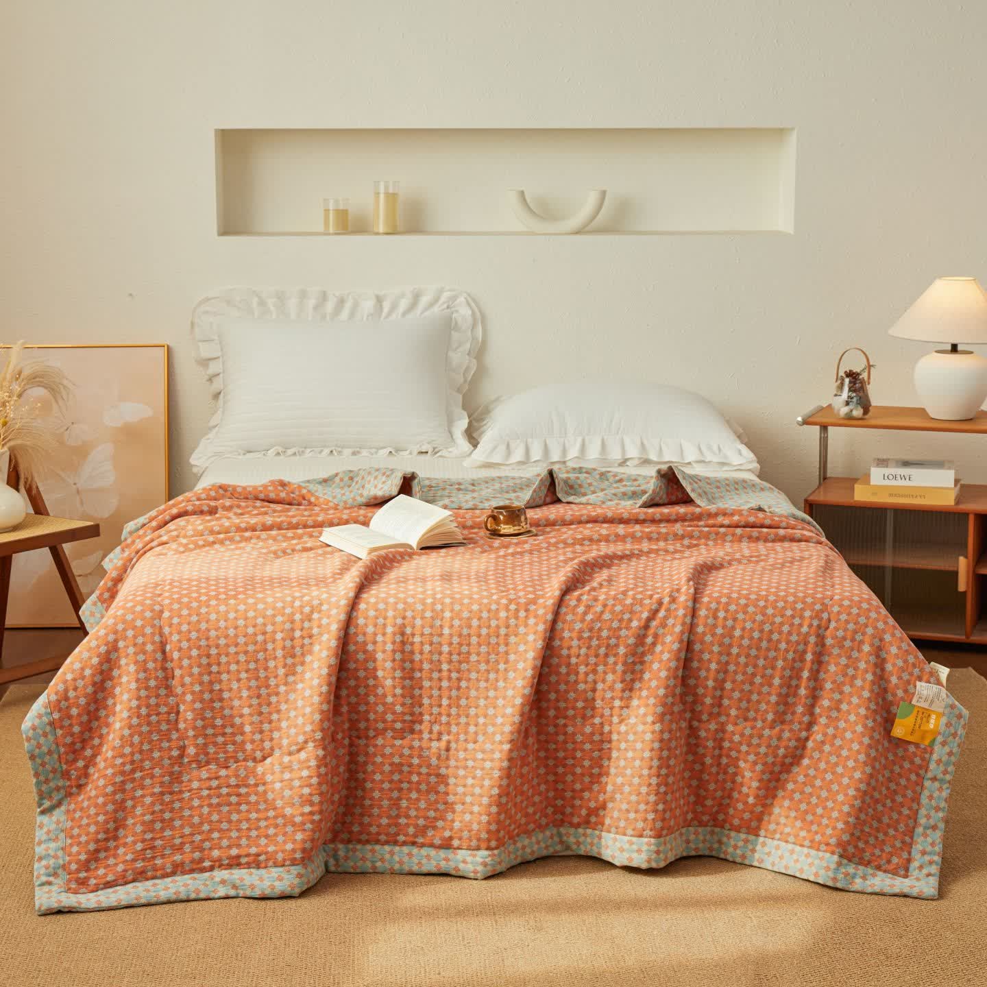 Wende-Steppdecke aus garngefärbtem Jacquard-Musselin - image 1