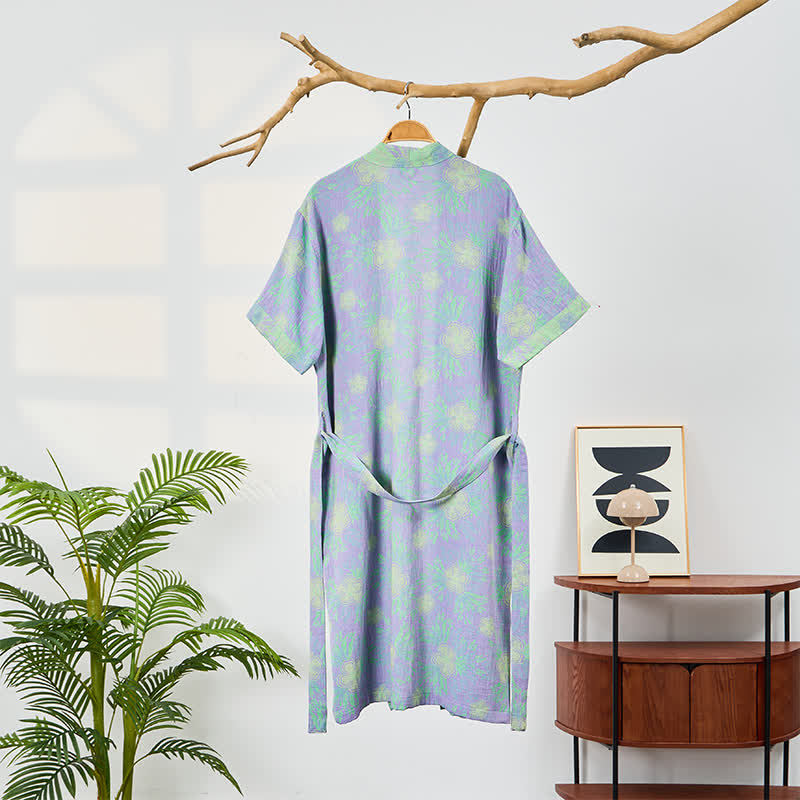 Erfrischender Kimono-Bademantel aus doppellagigem Gaze mit floralem Muster - image 1