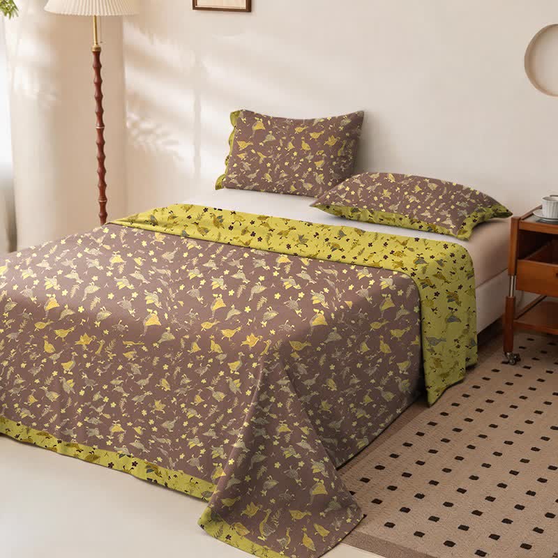 Tagesdecke aus Baumwoll-Doppelgaze mit Enten- und Blumenmuster - image 1