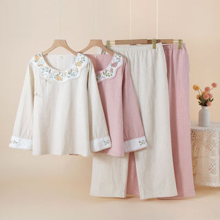 Damenpyjama aus Baumwoll-Leinen-Mischgewebe mit Blumenstickerei - image 0