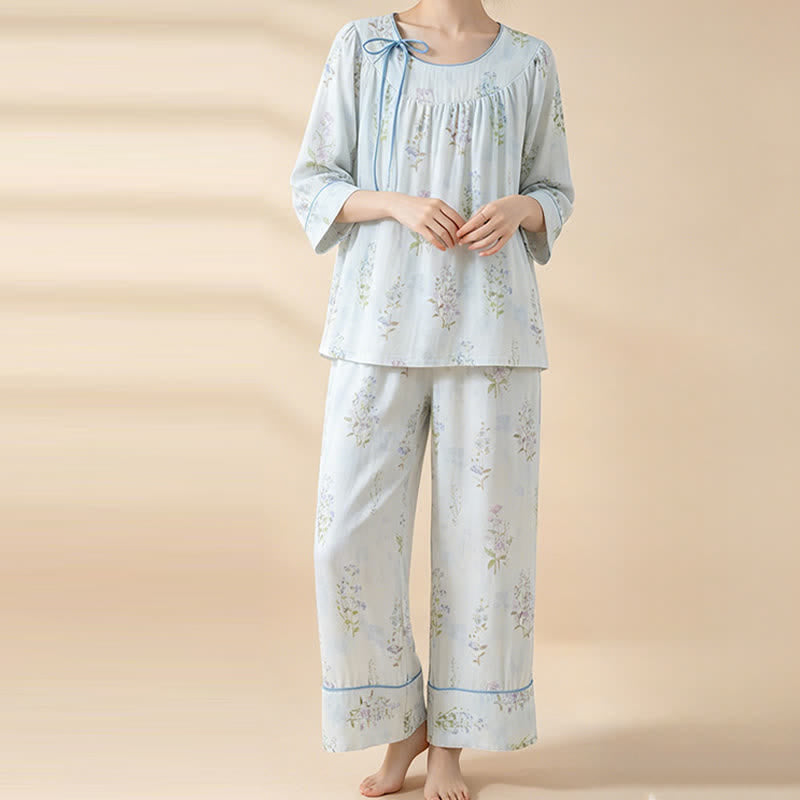 Pyjama mit Blumenmuster aus Bambus-Baumwolle mit Bindeband am Hals - image 14