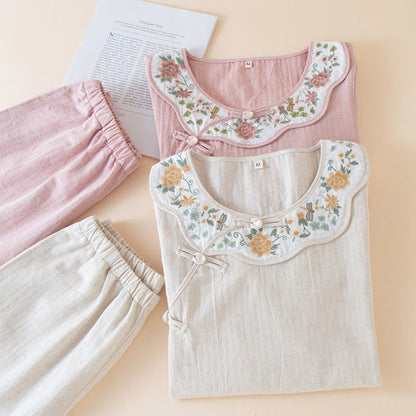 Damenpyjama aus Baumwoll-Leinen-Mischgewebe mit Blumenstickerei - image 2