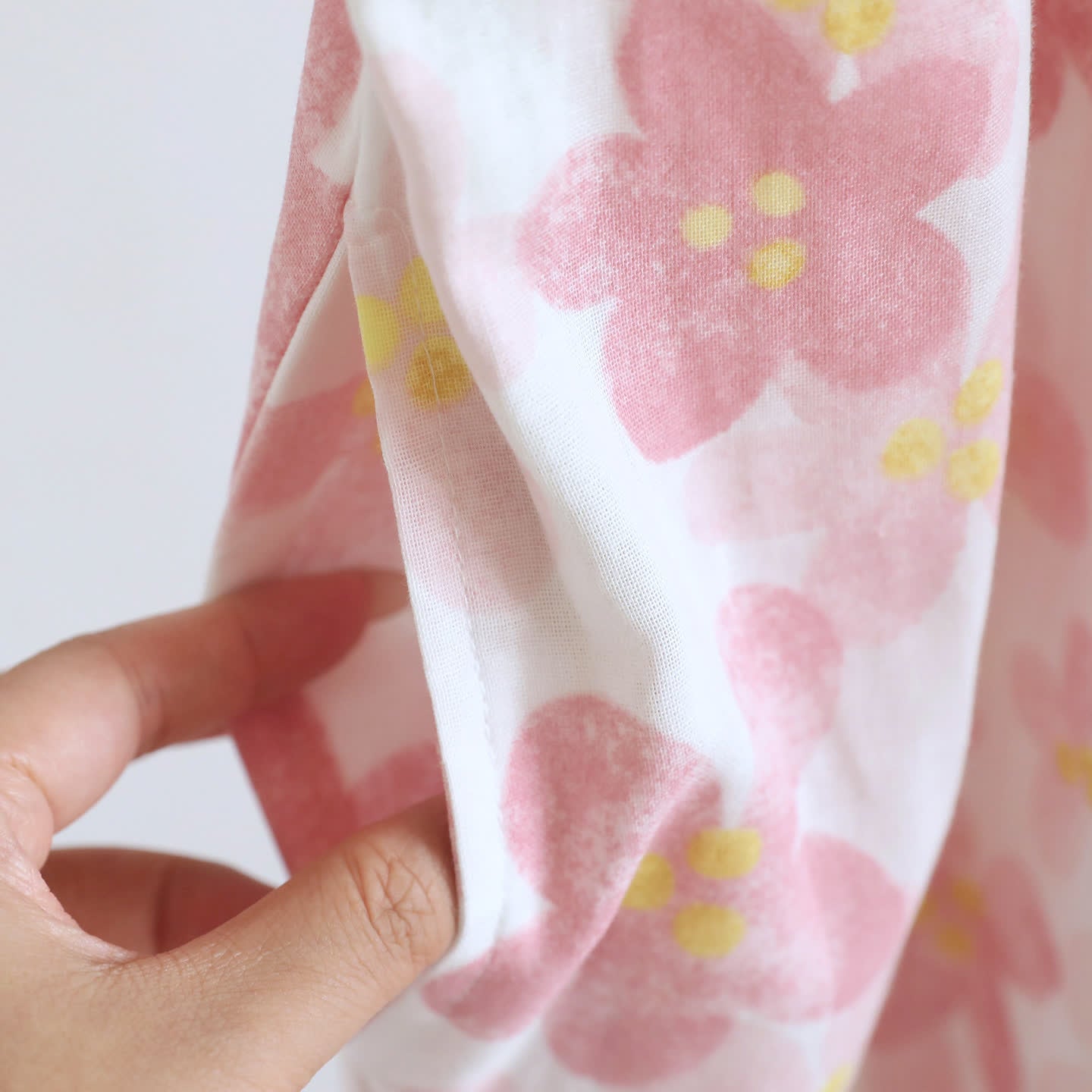 Sakura Blumenmuster Kimono-Nachthemd aus Baumwollgaze - image 10
