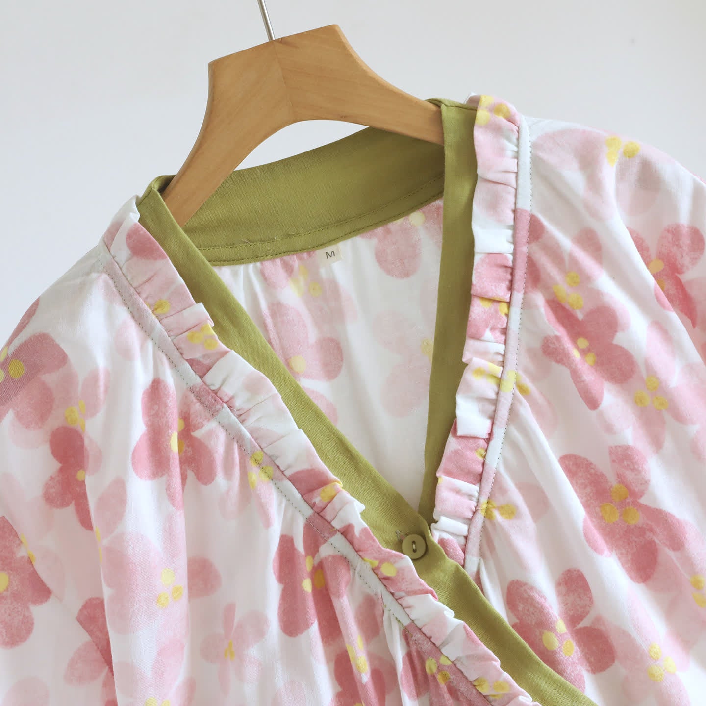 Sakura Blumenmuster Kimono-Nachthemd aus Baumwollgaze - image 6