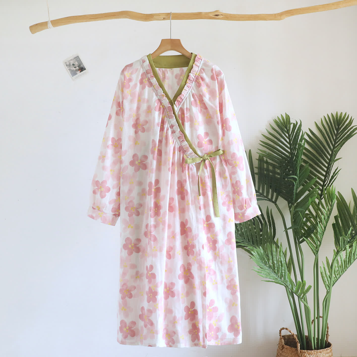 Sakura Blumenmuster Kimono-Nachthemd aus Baumwollgaze - Beige - Langarm - L - image 13