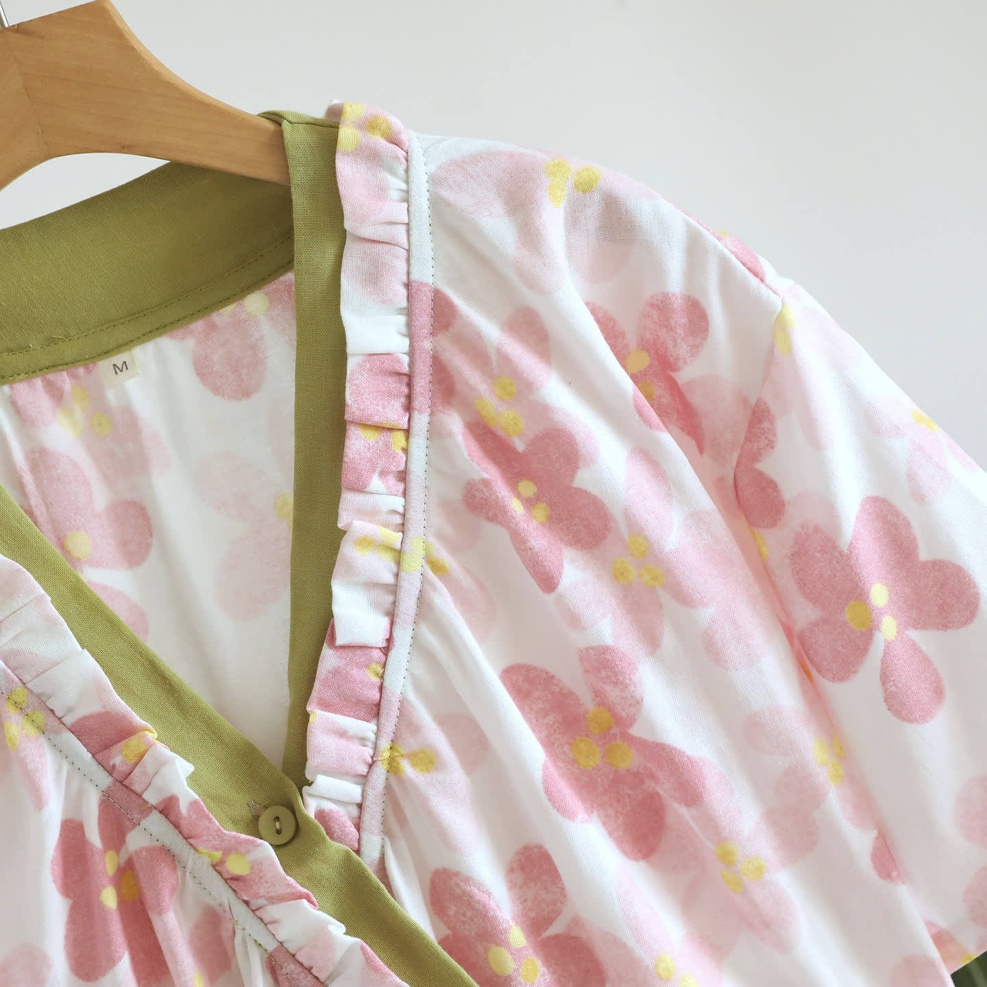Sakura Blumenmuster Kimono-Nachthemd aus Baumwollgaze - image 7