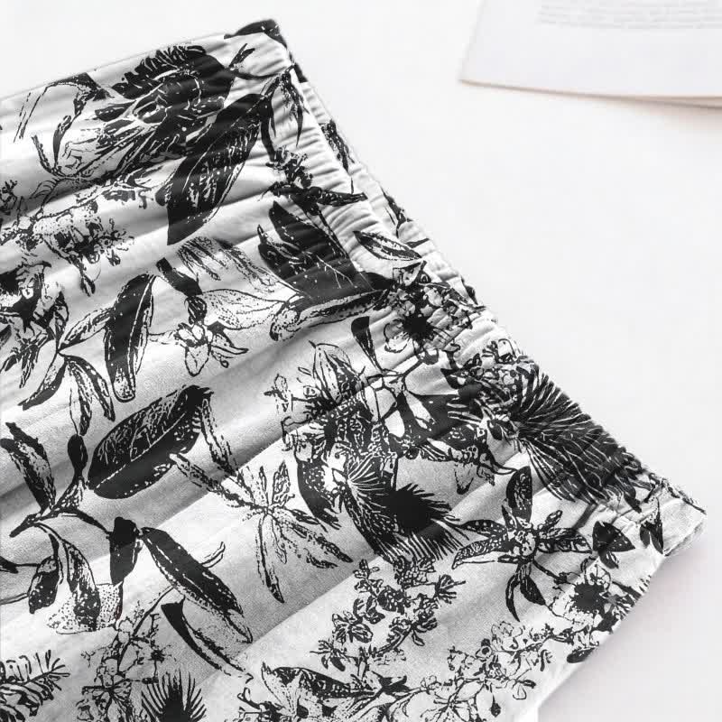 Pyjama-Set mit monochromem botanischem Muster - image 8