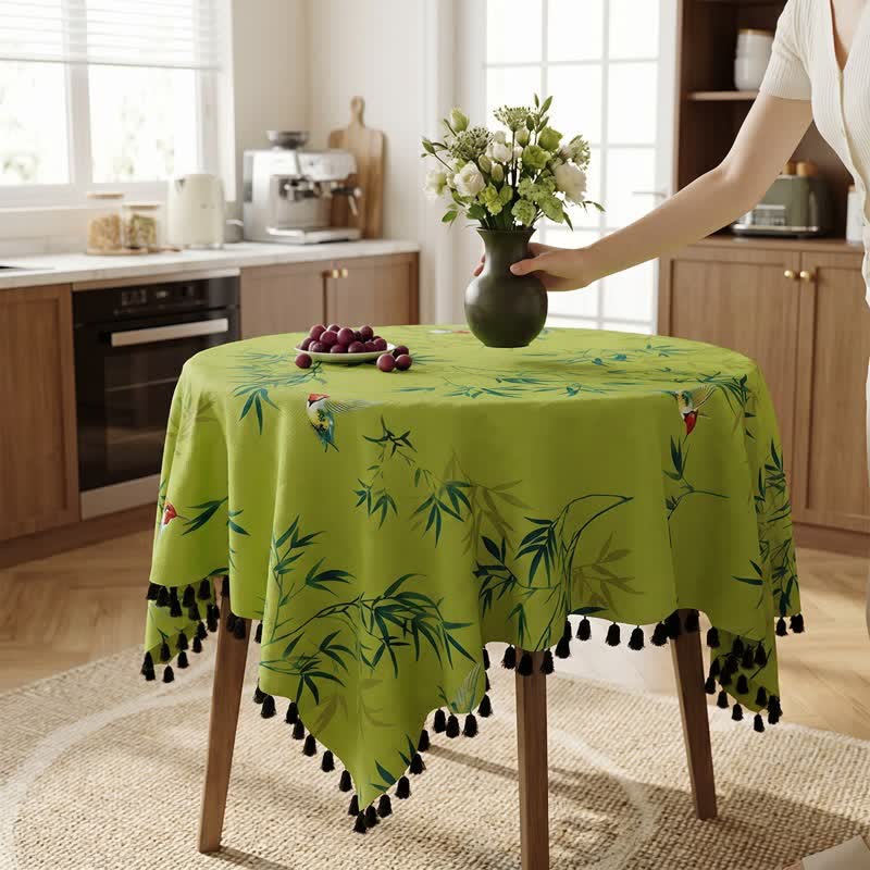 Tischdecke mit grünem Bambusvogel-Quastenmuster - image 1