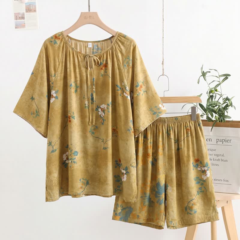 Vintage-Pyjama-Set mit botanischem Blumenmuster und Bindekragen - image 0