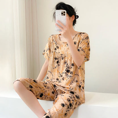 Vintage Damenpyjama mit Blumenmuster und kurzen Ärmeln - image 3