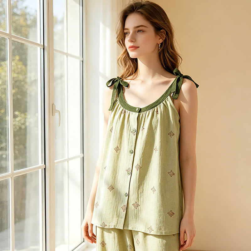 Pyjama-Set aus Baumwollgaze mit Schleifenriemen - image 10