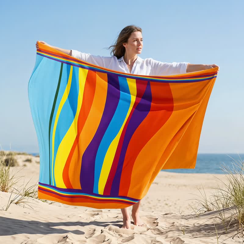 Strandtuch aus Mikrofaser mit Regenbogenstreifen - image 1