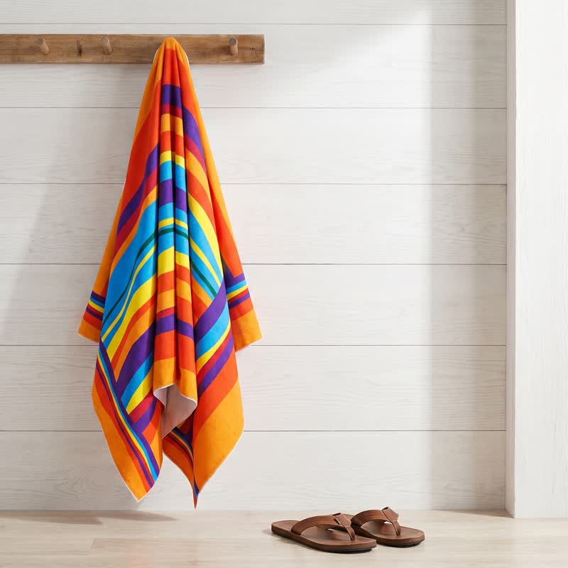 Strandtuch aus Mikrofaser mit Regenbogenstreifen - image 3