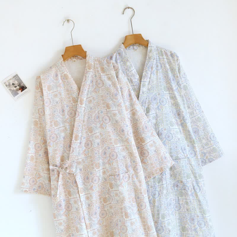 Kimono-Bademantel aus Baumwolle mit ethnischem Vintage-Blumenmuster - image 3